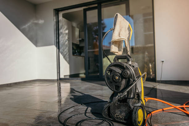 Best Pool Deck Cleaning  in Helena Valley Northeast, MT